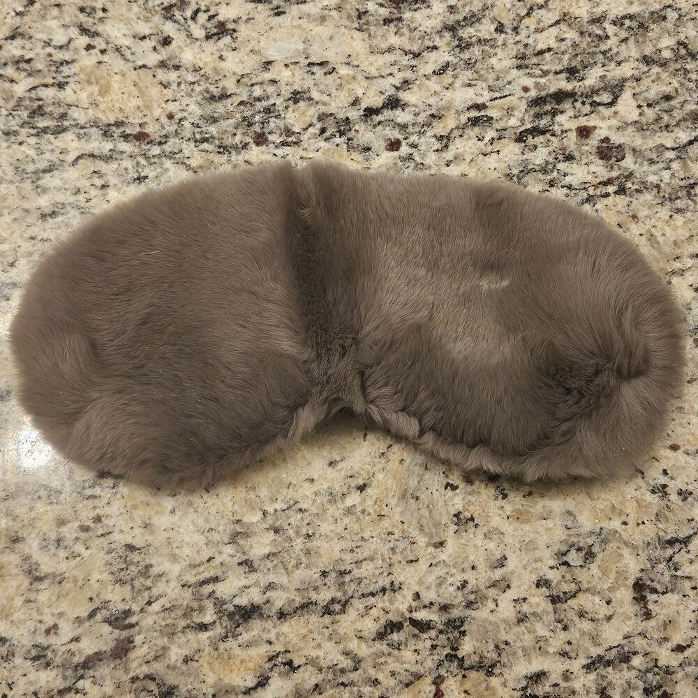 RARE YVES SALOMON GRAY GREY SILK LINED RABBIT FUR EYE FACE SLEEP MASK PROTECTOR